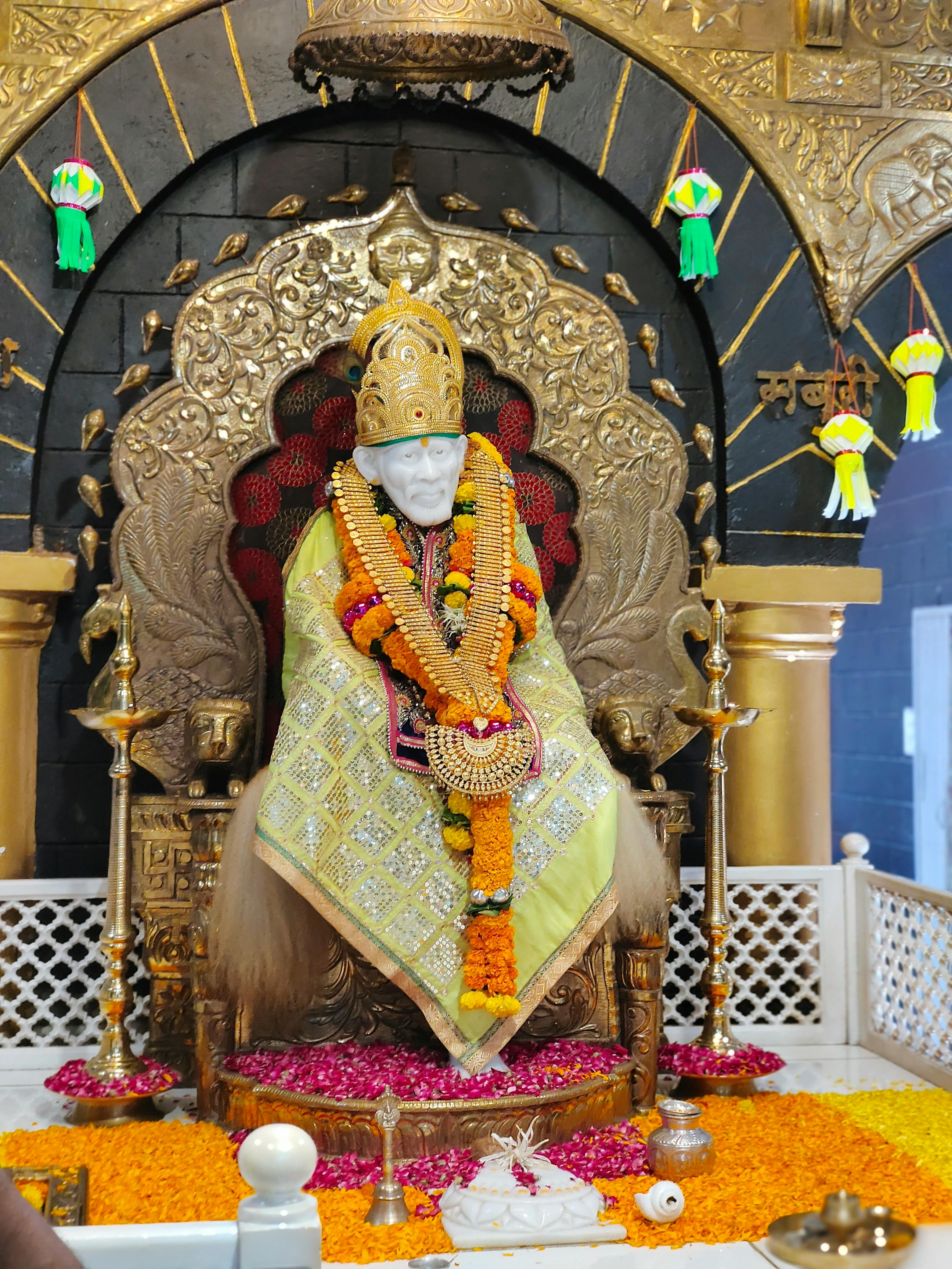 Bangalore Shirdi Flight package 2 days via pune
